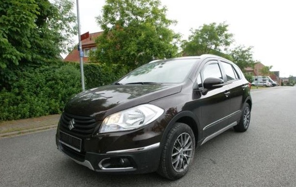 LHD SUZUKI SX4 S-CROSS
